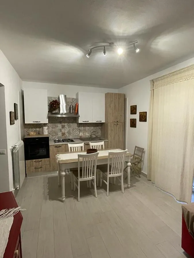 Casa Vacanza Al N.56 A Pollina